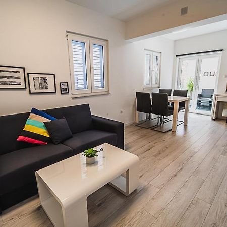Downtown Park Apartments With Balcony Vodice Exterior foto
