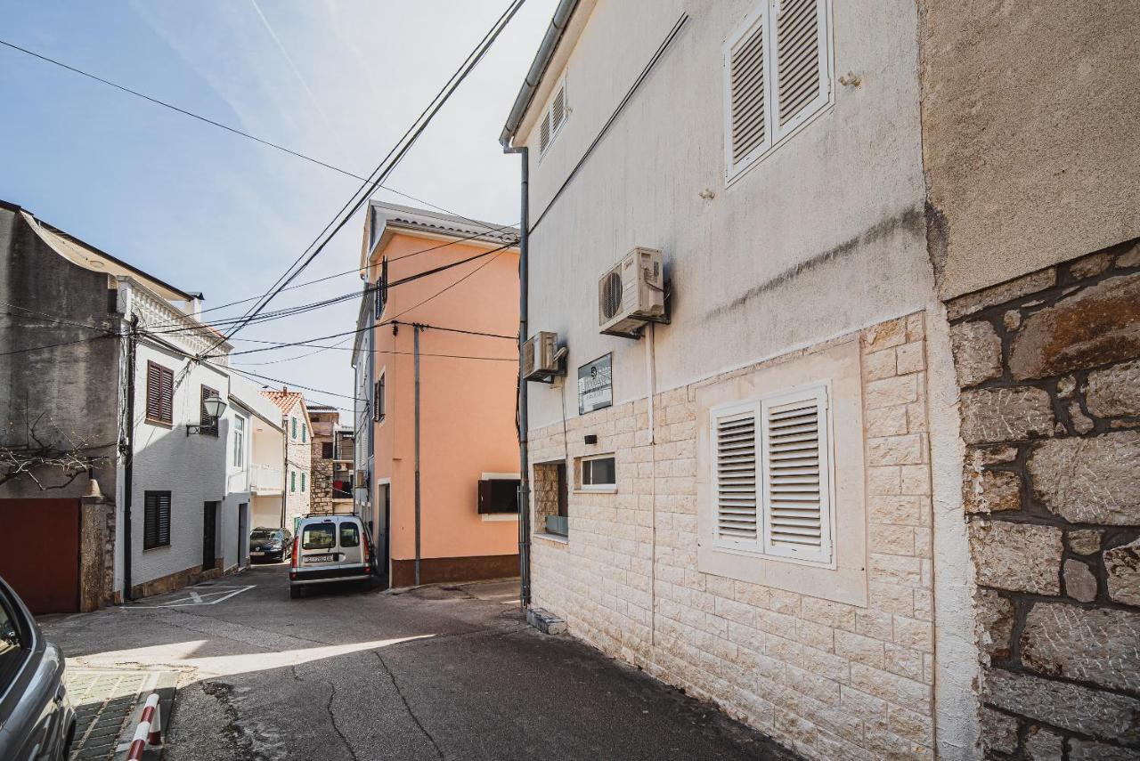Downtown Park Apartments With Balcony Vodice Exterior foto