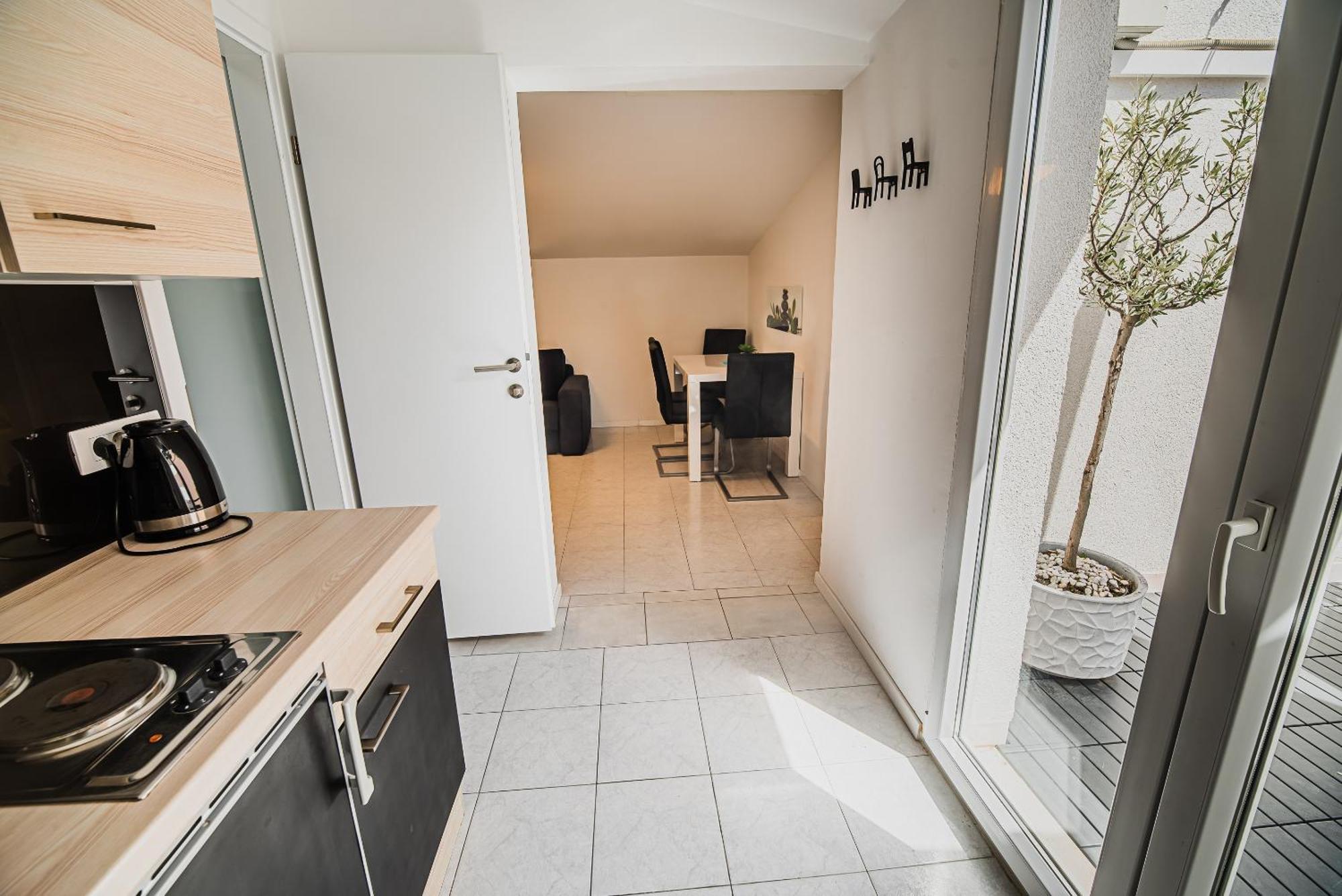 Downtown Park Apartments With Balcony Vodice Habitación foto