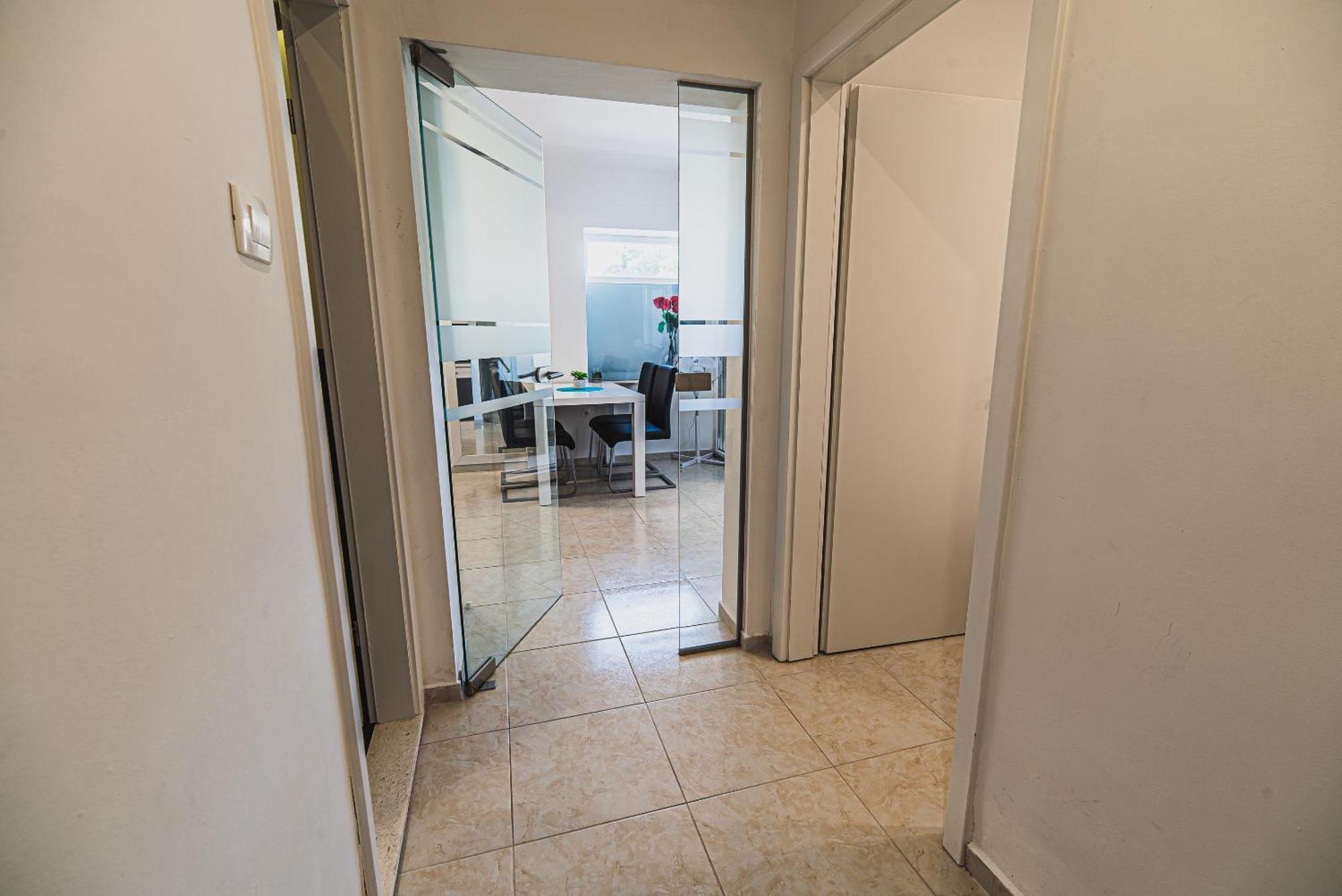 Downtown Park Apartments With Balcony Vodice Habitación foto