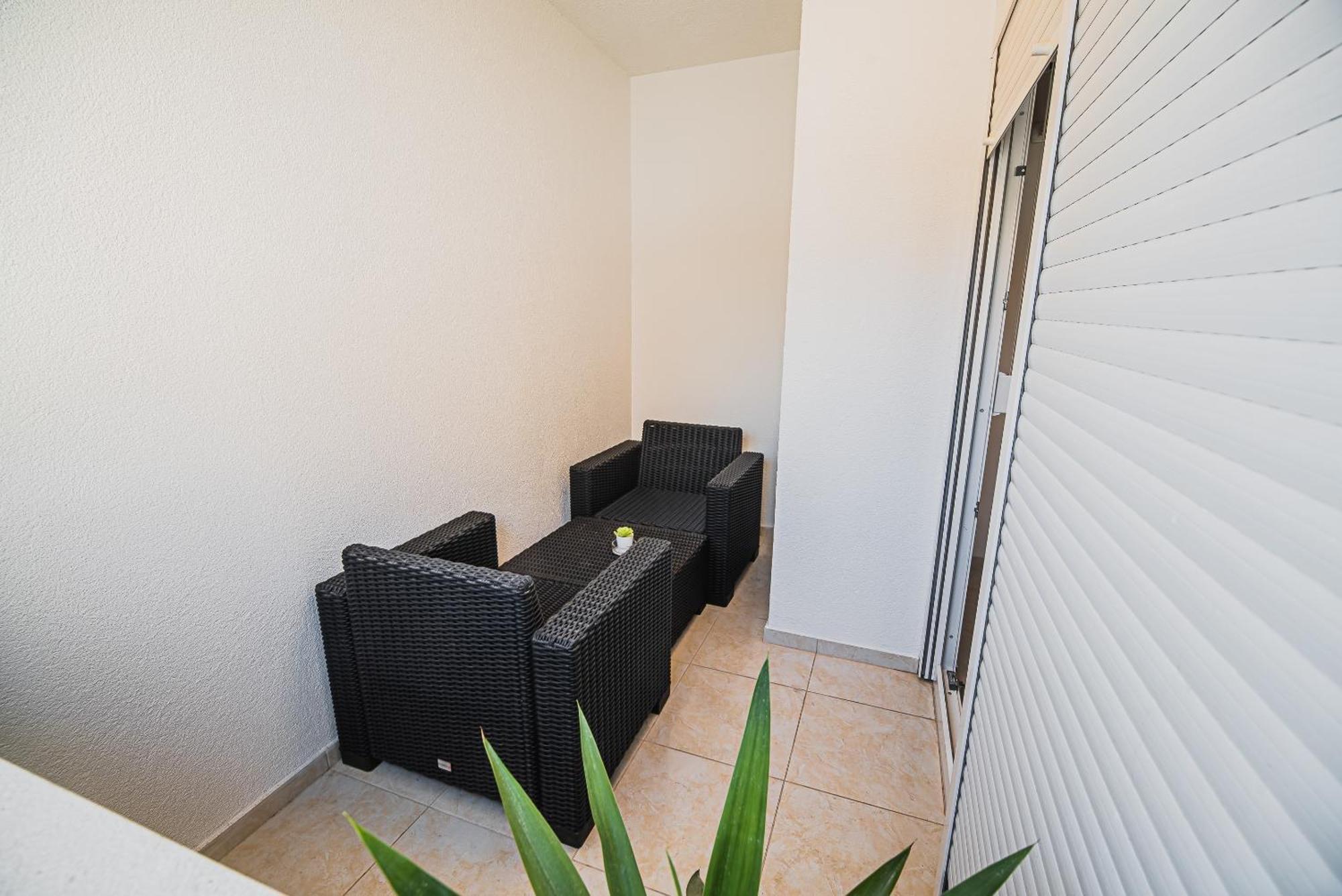 Downtown Park Apartments With Balcony Vodice Habitación foto