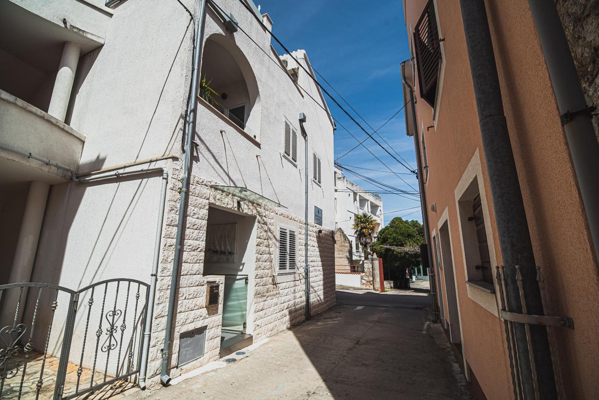 Downtown Park Apartments With Balcony Vodice Habitación foto